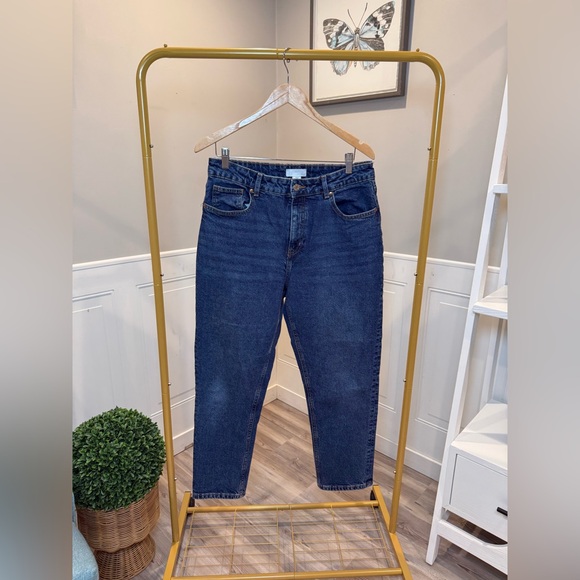 H&M Denim - H&M Mom Jeans | Medium Wash High Rise Denim